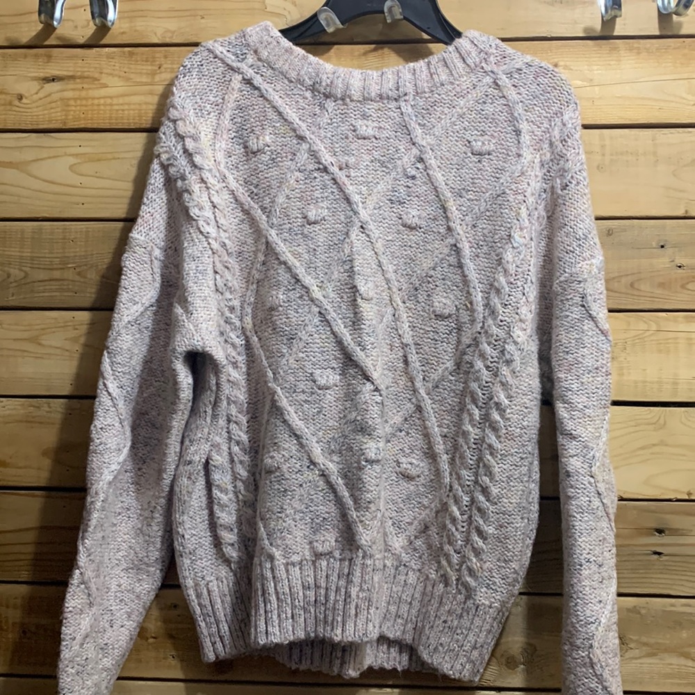 pink sweater